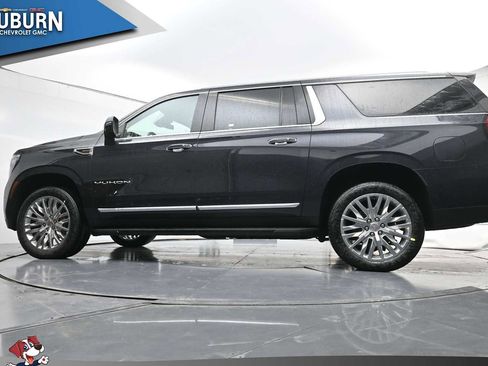 New 2026 GMC Yukon XL Elevation image 19