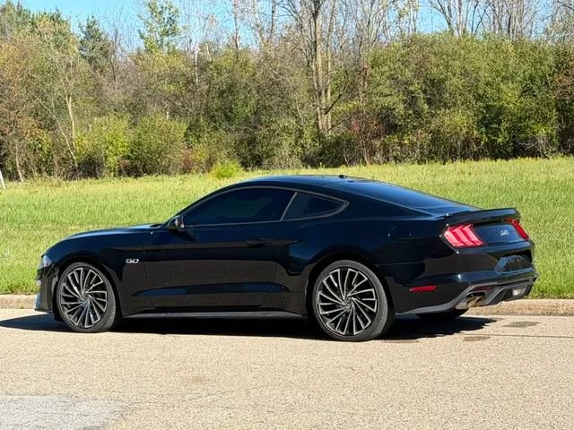 Used 2018 Ford Mustang GT w/ Equipment Group 301A RWD image 35