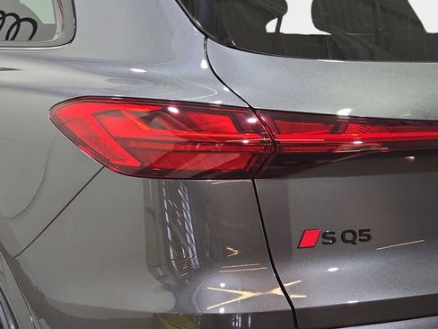 New 2026 Audi SQ5 Prestige image 34