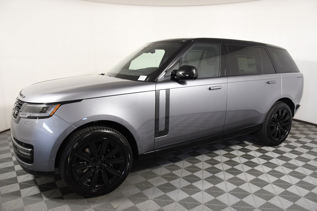 New 2026 Land Rover Range Rover Long Wheelbase SE AWD/4WD image 2