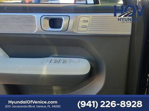 Used 2025 Hyundai Santa Fe Calligraphy AWD/4WD image 28
