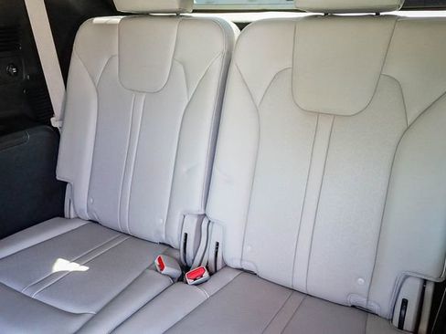 Certified 2023 Kia Sorento SX FWD image 20