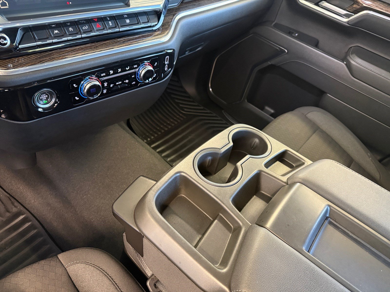 Used 2023 GMC Sierra 1500 Elevation AWD/4WD image 21