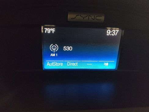 Used 2017 Ford Escape SE AWD/4WD image 25
