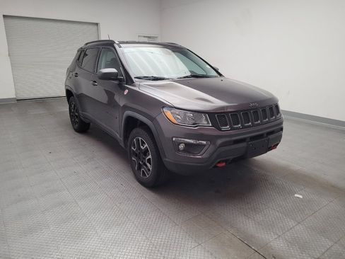 Used 2019 Jeep Compass Trailhawk image 13