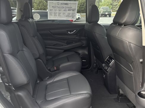 New 2025 Subaru Ascent Bronze Edition image 11