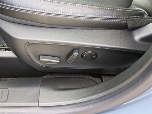 New 2025 Ford Escape SE w/ PHEV Premium Package image 15