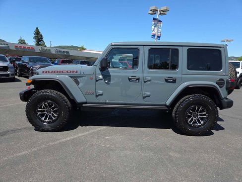 New 2026 Jeep Wrangler Unlimited Rubicon AWD/4WD image 11