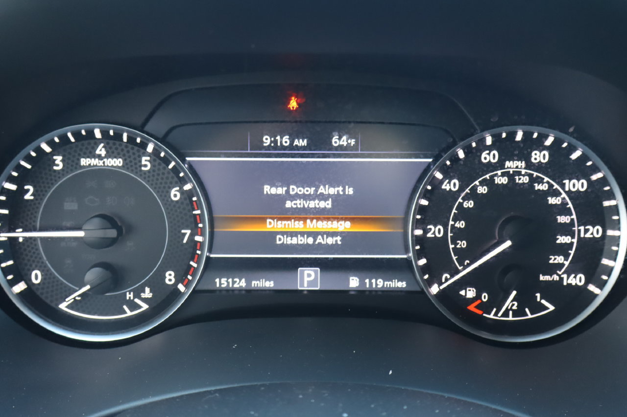 Used 2024 Nissan Armada SL RWD image 11