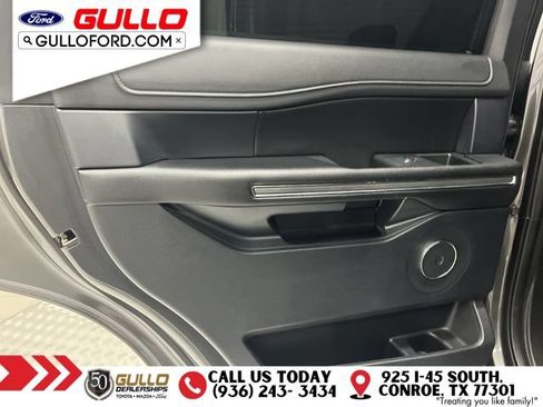 Certified 2021 Ford Expedition XLT RWD image 17