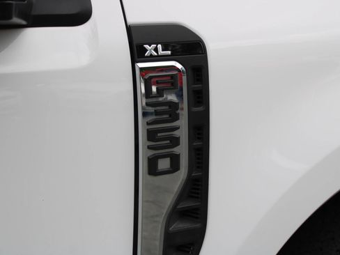 Used 2024 Ford F350 XL RWD image 27