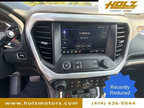 Certified 2023 GMC Acadia SLE image 11