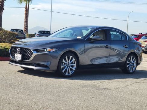 Certified 2026 MAZDA MAZDA3 2.5 S Sedan w/ Preferred Pkg FWD image 2