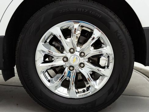 Used 2019 Chevrolet Equinox LT image 20