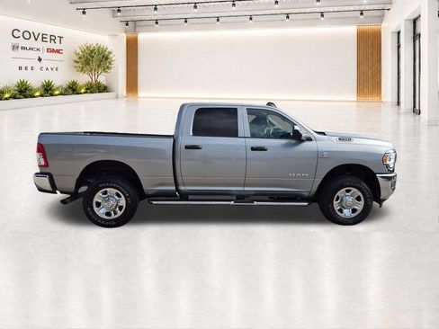 Used 2022 RAM 3500 Tradesman AWD/4WD image 14