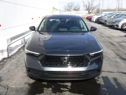 Used 2023 Honda Accord EX image 5