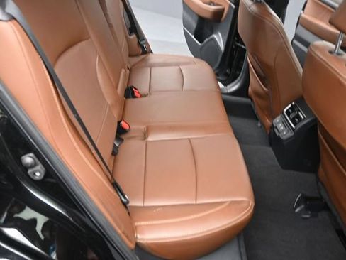 Used 2019 Subaru Outback 2.5i Touring w/ Popular Package #3A AWD/4WD image 27