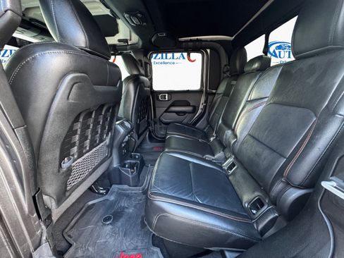 Used 2021 Jeep Gladiator Mojave image 10