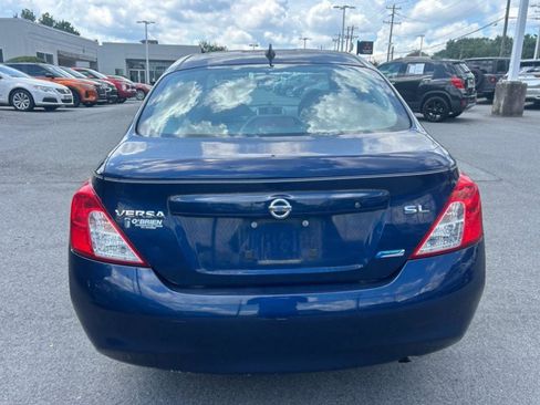 Used 2012 Nissan Versa SL w/ SL Tech Pkg image 6