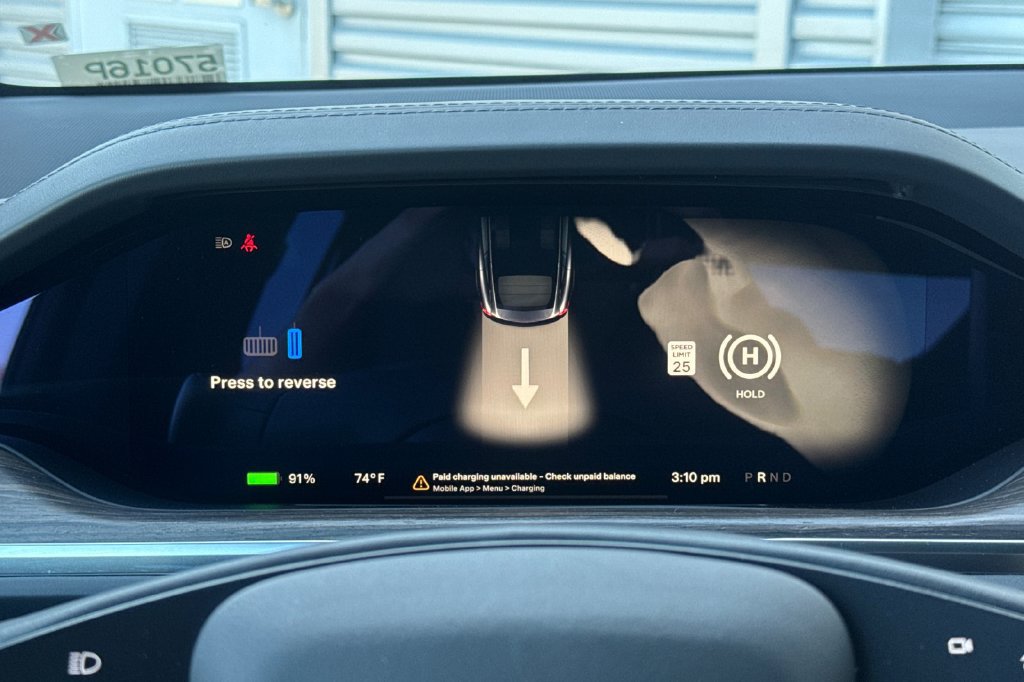 Used 2022 Tesla Model X AWD/4WD image 23