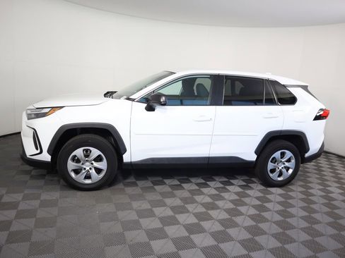 Used 2023 Toyota RAV4 LE image 8