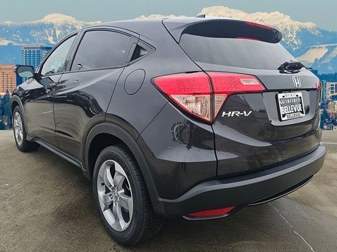 Used 2017 Honda HR-V EX image 13