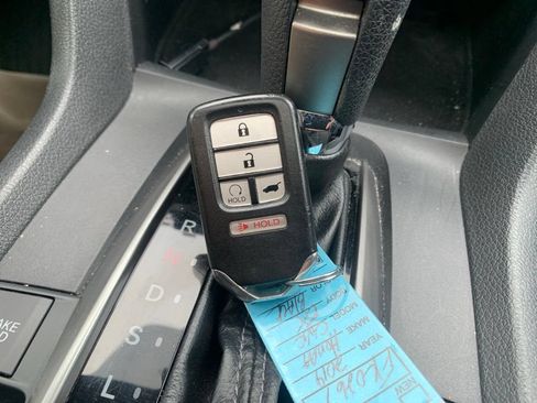 Used 2019 Honda Civic EX image 44