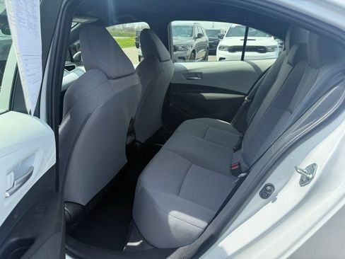 Used 2023 Toyota Corolla SE image 11