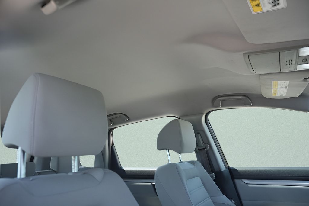 Used 2019 Honda CR-V LX image 13