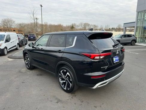 Used 2024 Mitsubishi Outlander SE AWD/4WD image 8