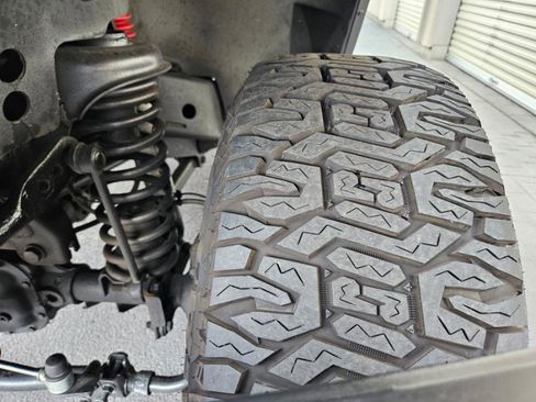 Used 2014 Jeep Wrangler Unlimited Sahara w/ Dual Top Group image 30