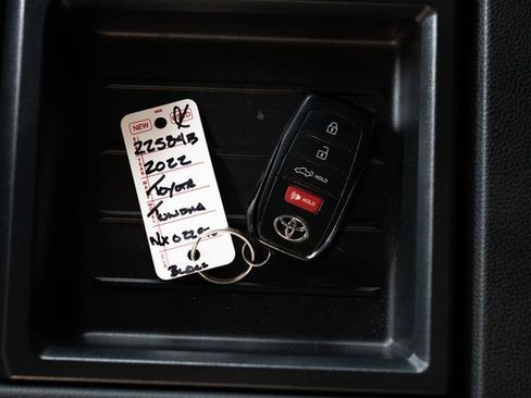 Used 2022 Toyota Tundra SR5 image 25