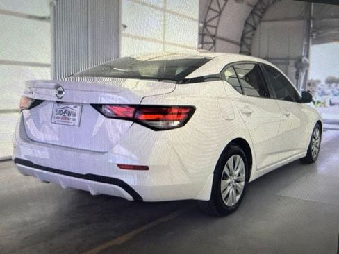 Used 2020 Nissan Sentra S FWD image 8