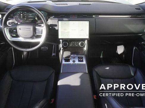 Used 2023 Land Rover Range Rover SE image 9