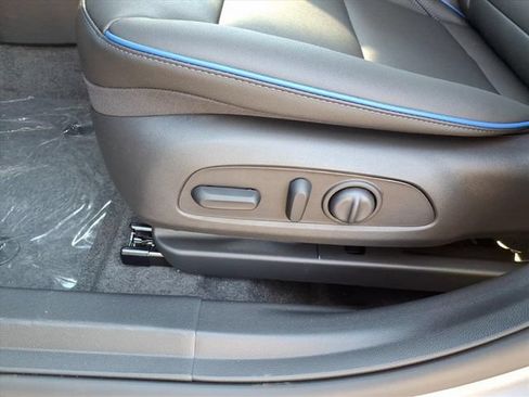 New 2026 Buick Envista Sport Touring w/ Convenience I Package FWD image 14