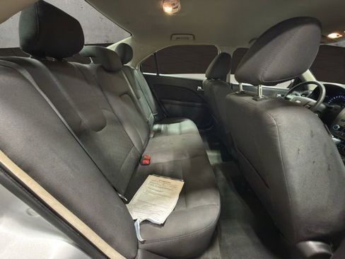 Used 2011 Ford Fusion SE image 20