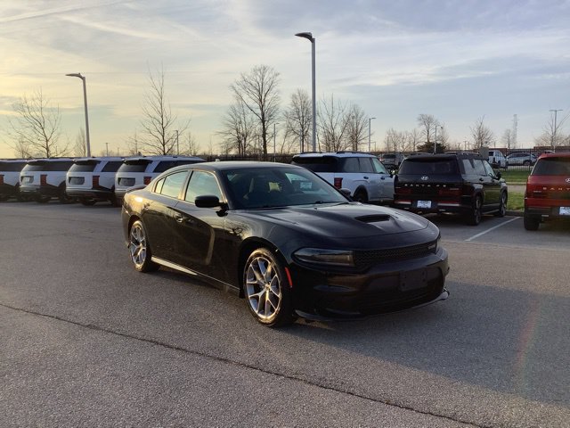 Used 2023 Dodge Charger GT RWD image 3
