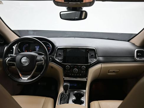Used 2019 Jeep Grand Cherokee Limited AWD/4WD image 39