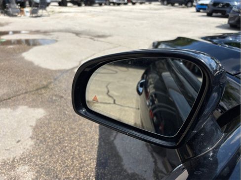 Used 2013 Mercedes-Benz SL 550 image 17