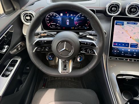 Certified 2025 Mercedes-Benz GLC 43 AMG 4MATIC image 14