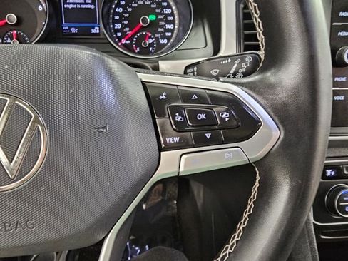 Used 2021 Volkswagen Atlas SE image 12