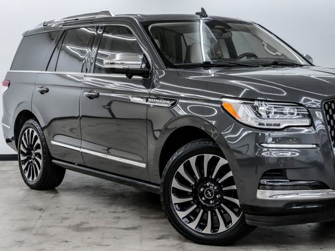 Used 2022 Lincoln Navigator Black Label image 6
