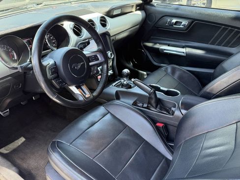 Used 2016 Ford Mustang GT Premium w/ Black Accent Package RWD image 10