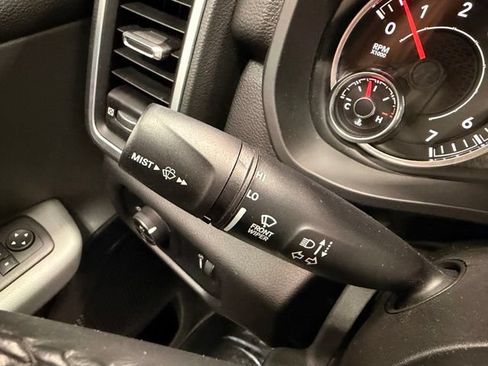 Used 2023 RAM 1500 Big Horn AWD/4WD image 28