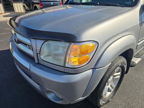 Used 2004 Toyota Tundra SR5 AWD/4WD image 24