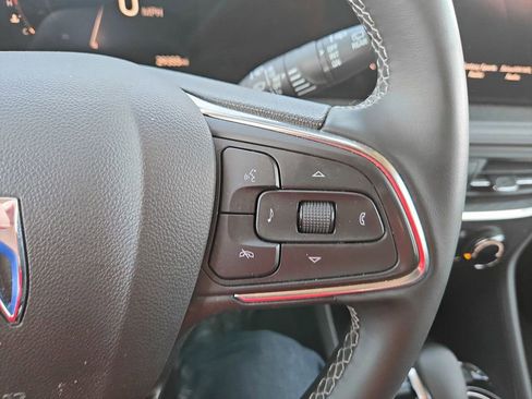 Used 2025 Buick Encore GX Preferred image 16