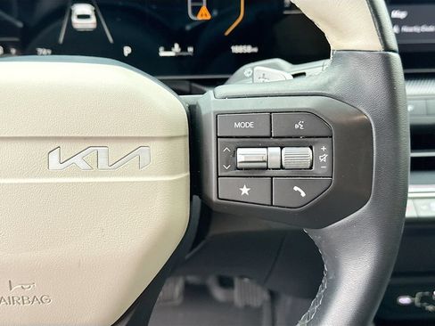 Used 2025 Kia K4 GT-Line w/ GT-Line Premium Package FWD image 13