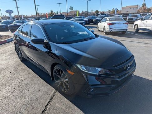 Used 2019 Honda Civic Sport image 8