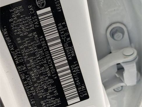 Used 2025 Toyota Camry SE image 33