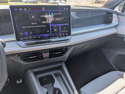 New 2026 Volkswagen Tiguan SE R-Line AWD/4WD image 21